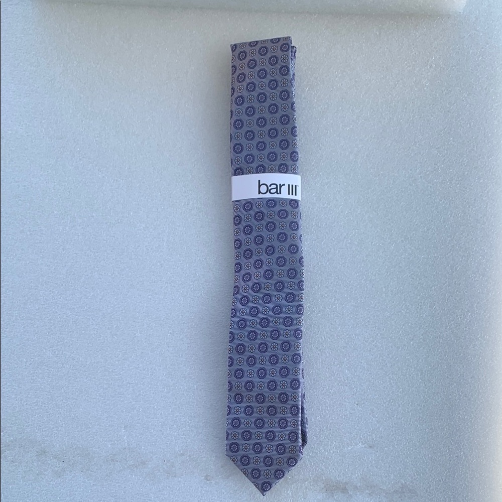 🆕 Bar III Purple and Gray Patterned Tie